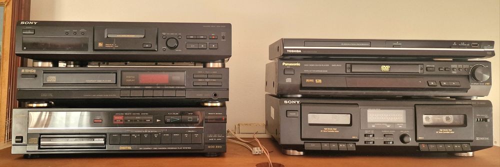 Leitores de CD's, DVD's, cassetes e mini-disc - várias marcas