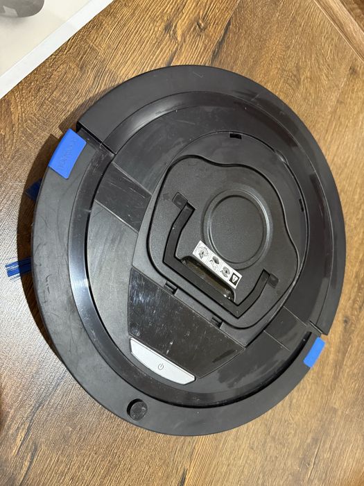 Робот пилосос Philips