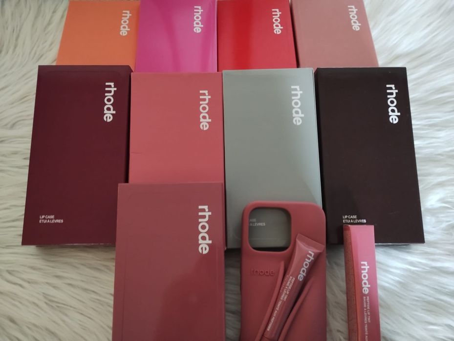 Zestaw Rhode lip case na iPhone | błyszczyk & etui