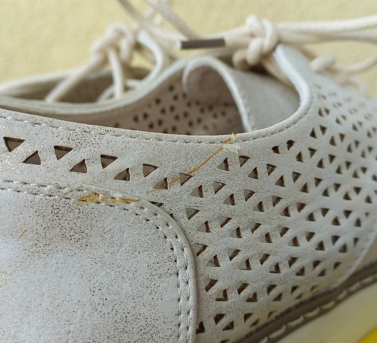 Buty damskie Eram (beżowe / 37)