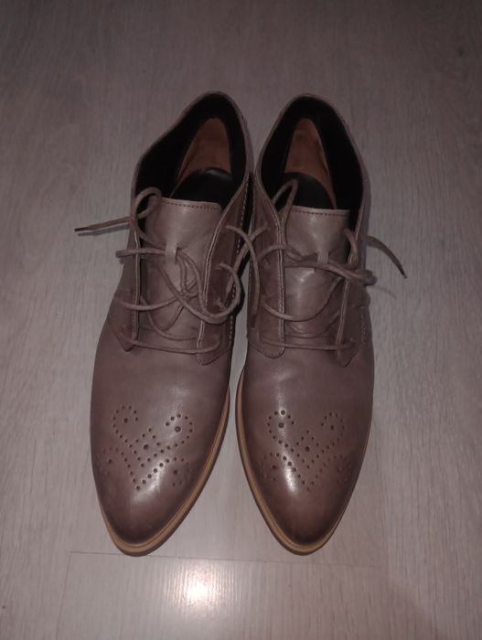 Buty nowe półbuty skórzane Paul Green 40 oxfordy