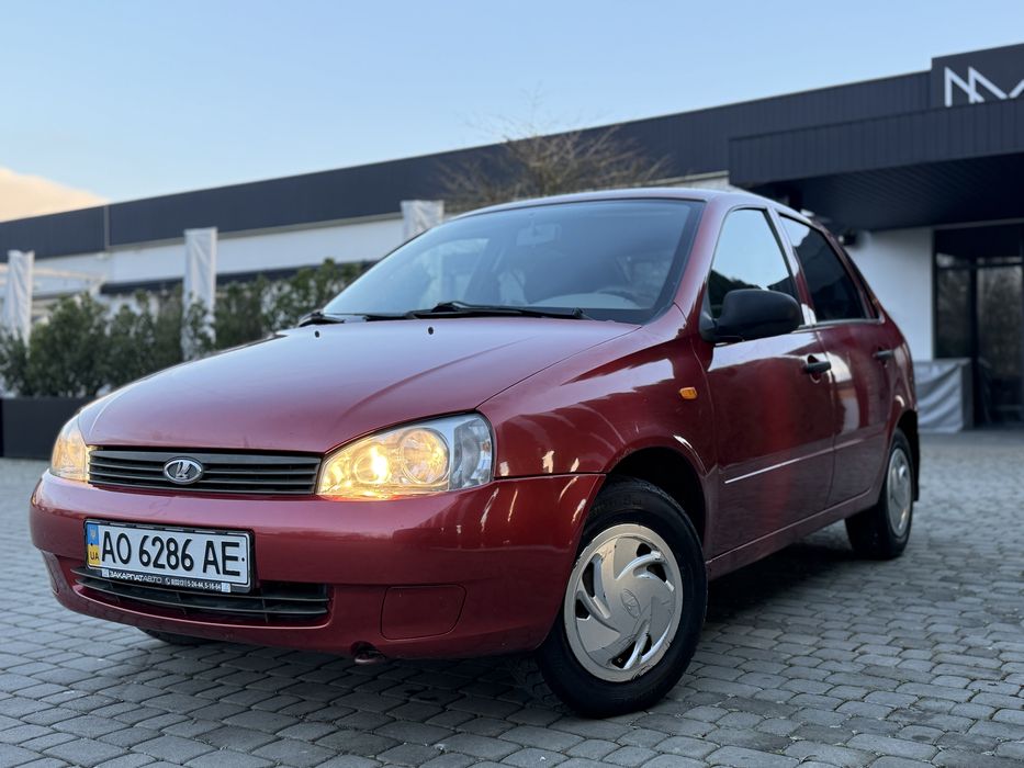 ВАЗ Лада Калина 2006 рік 1.6 Бензин в доброму стані !!!