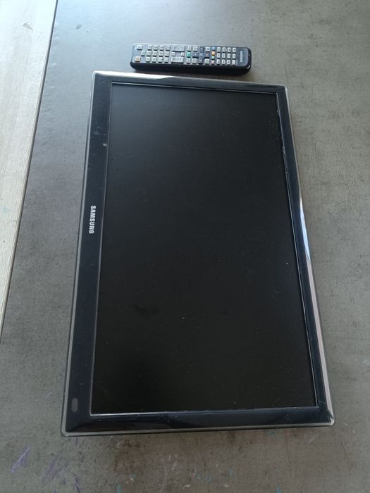 Tv Led samsung 22" AVARIADA