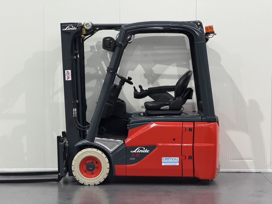 Empilhador Linde elétrico 1600Kg