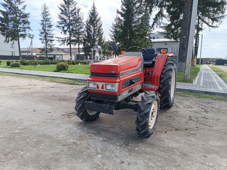 Японський мінітрактор.Трактор Янмар FX265.