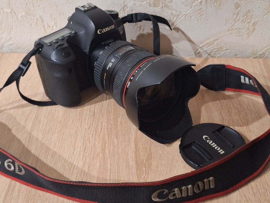 Фотоапарат Canon EOS 6D