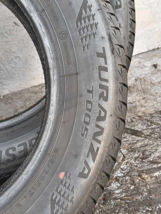215/60R17 96H Bridgestone Turanza T005