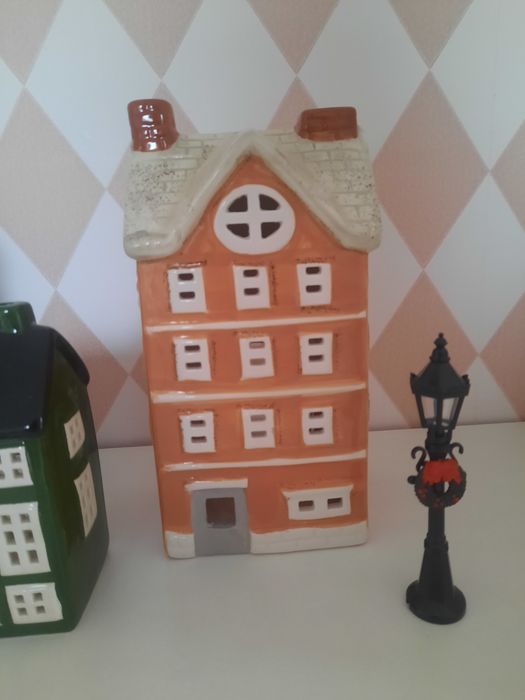 Kamieniczka DUŻA - domek ceramiczny na tealighty