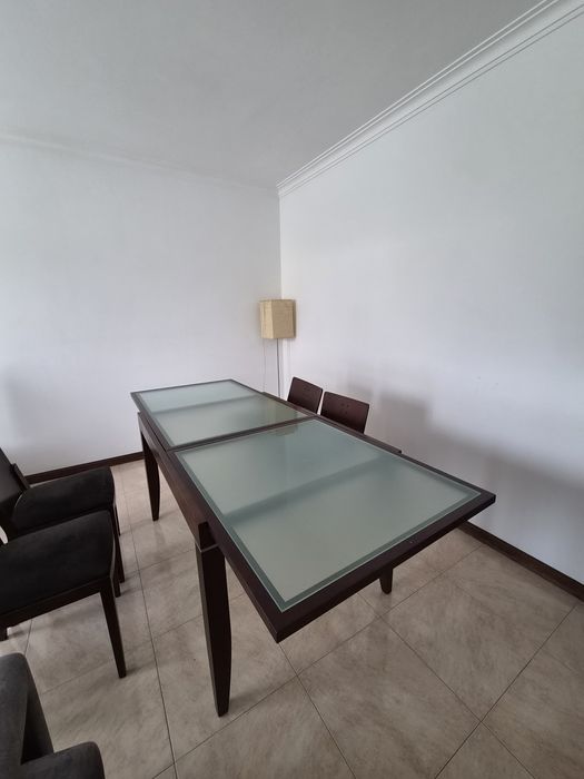 Conjunto Mesa Extensível + 4 Cadeiras