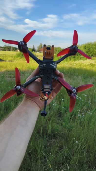 Lipo gratis! Dron FPV 5 cali 4s, elrs, GPS,