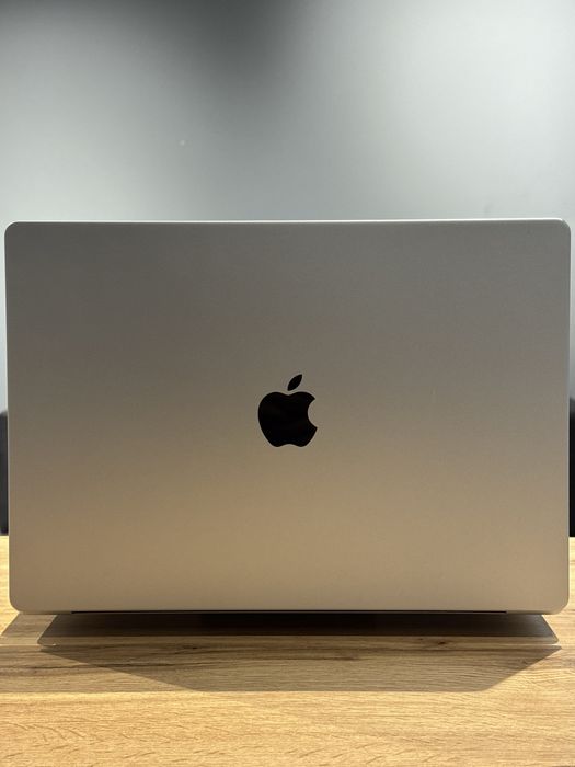 MacBook Pro 16 M1 Max 32/1tb 10/24gpu !! Гарантія від магазину !!