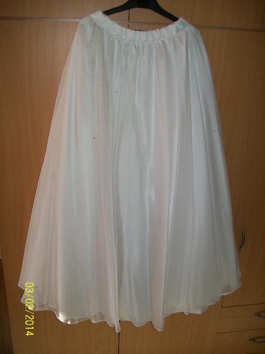 suknia ślubna spódnica i gorset