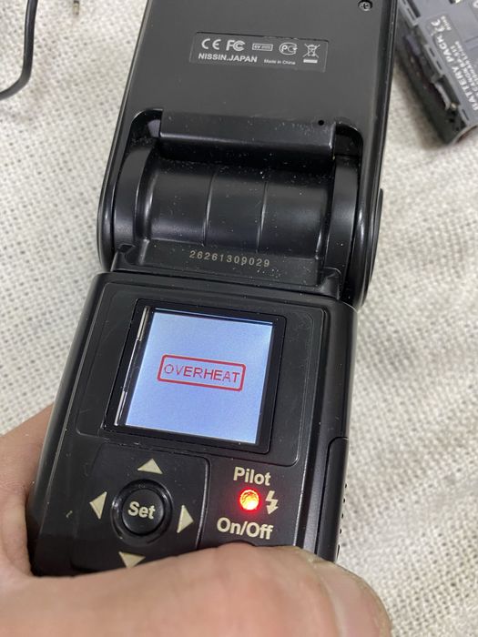 фотоаппарат Canon DS 6041 +вспышка