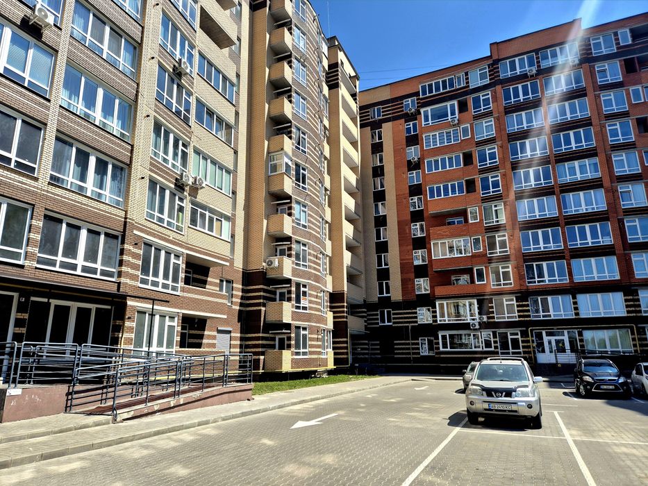 Продаж двокімнатна квартира Виставка ЖК "Олімпійський"
