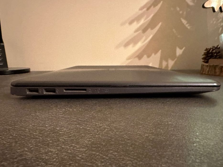 Laptop ASUS VivoBook S15