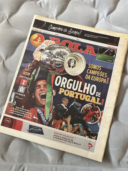 Jornal A Bola - Portugal Campeão Europeu