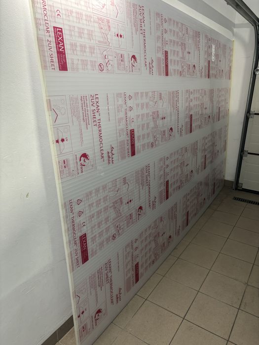 Poliwęglan komorowy 16mm w kolorze mlecznym