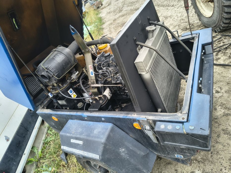Kompresor śrubowy ingersoll rand P70 WN Perkins 103-10