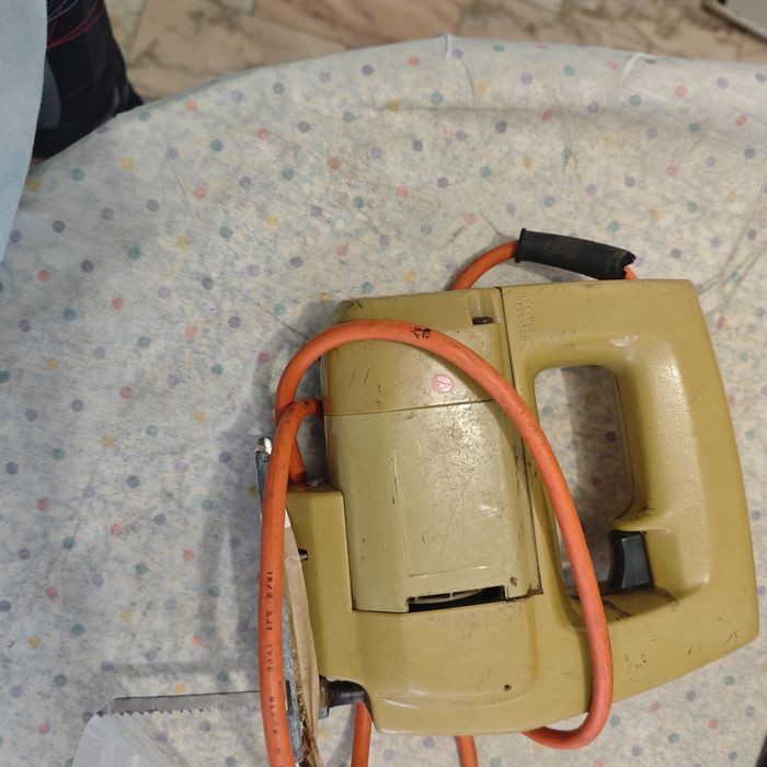 Tic-tic da marca black&decker