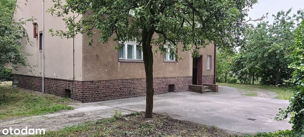 Atrakcyjnie położony dom 140 m² | duży ogród | 2 mieszkania | 2 garaże