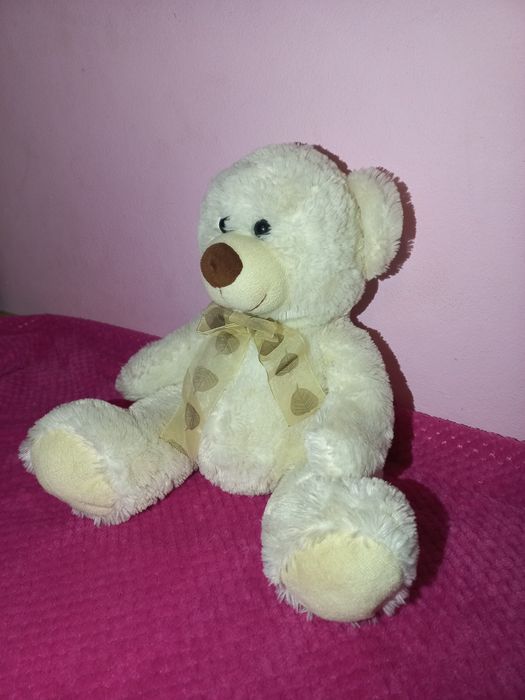 Maskotka biały miś