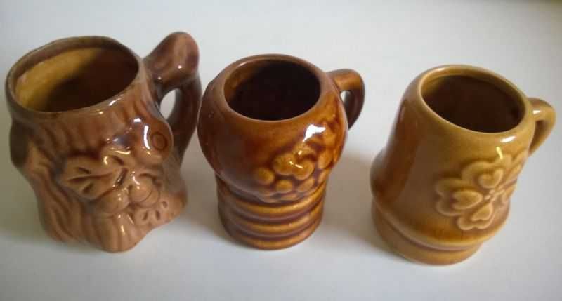 Mini kufle kufelki ceramiczne do wódki 6 cm 50ml zestaw 3 sztuki PRL