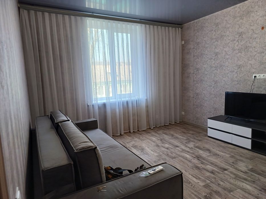 Продам 2 кв(Сертификат) АО сталинка центр, прописаных нет, документы г