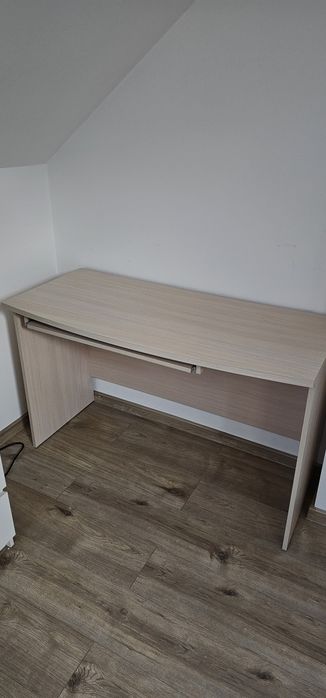 Sprzedam biurko 120x50x75