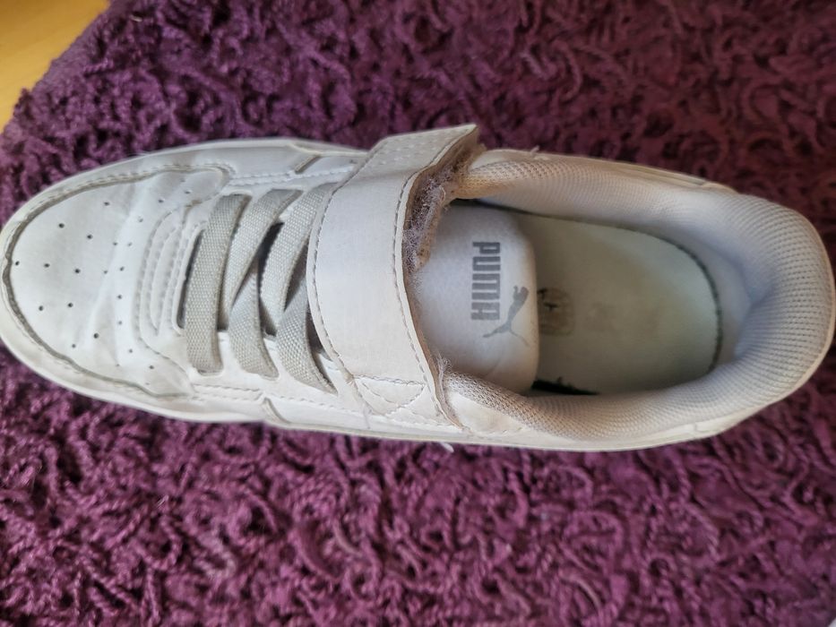 Białe adidasy Puma dla dziewczynki r. 33