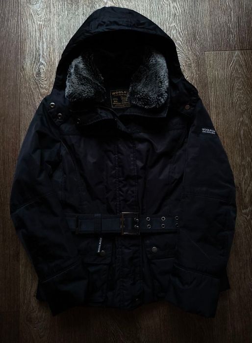 Жіноча куртка пуховик пальто Woolrich розмір L- XL