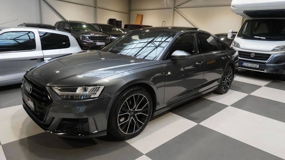 Audi A8