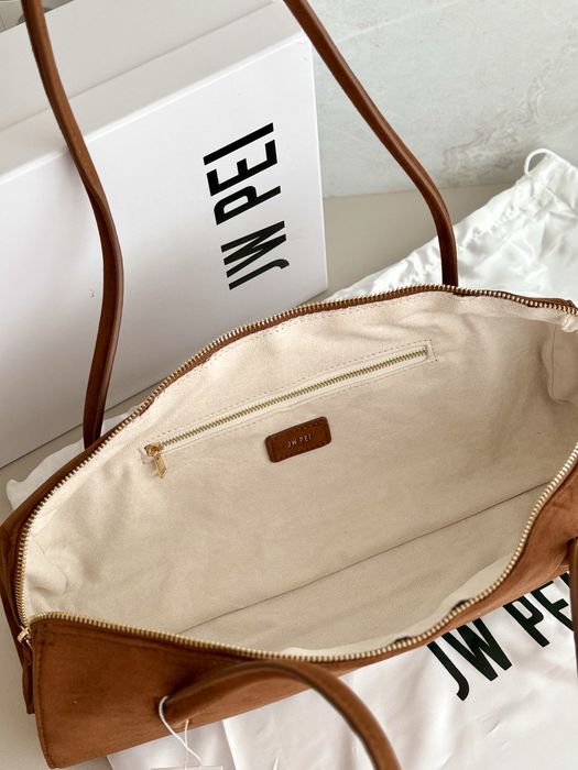 Сумка JW PEI Nova Bagllet Bag