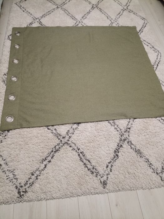 Продам вживані короткі подвійні штори на люверсах