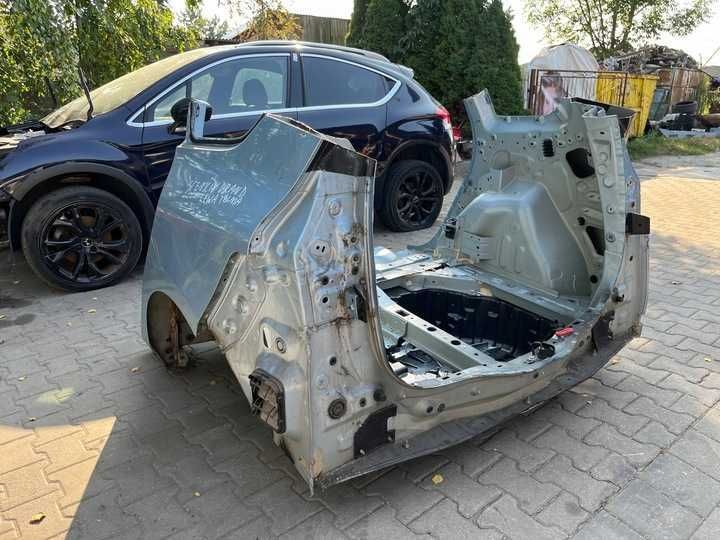 Четверть крыло кузов Renault Grand Scenic IV разборка