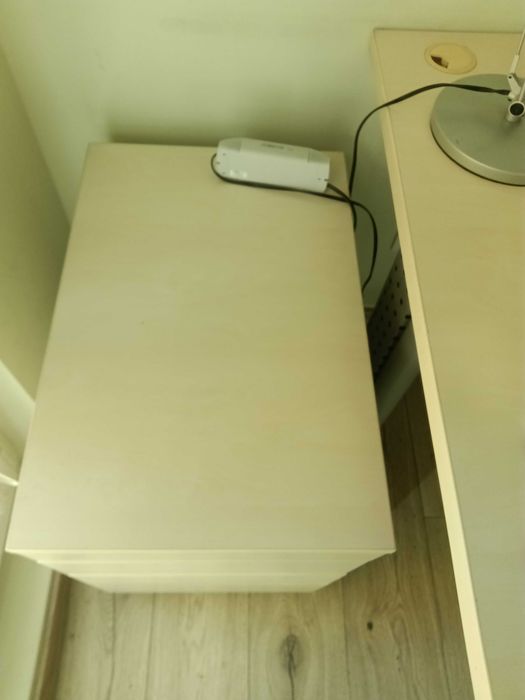 KOMPLET Solidne Biurko Ergonomiczne 140 cm + Kontenerek 4 szuflady