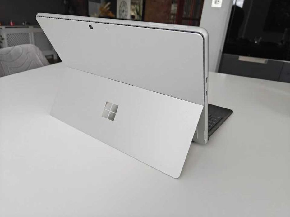 Surface Pro 9 - i5 256Gb SSD 8GB - Promoção