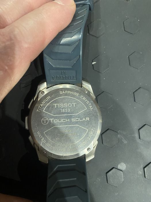 Продам швейцарские часы TISSOT TOUCH SOLAR EXPERT