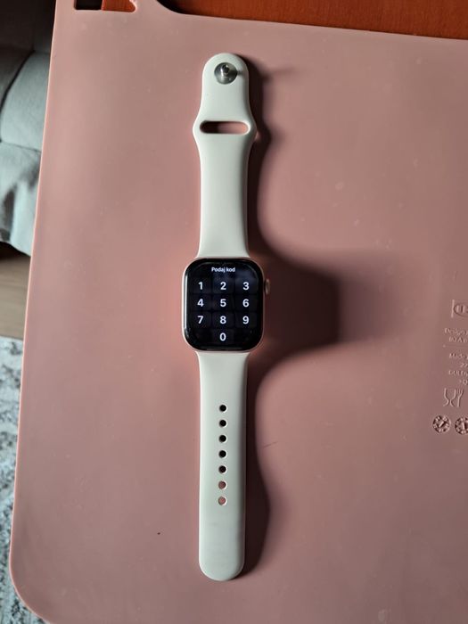 iPhone 16 + Apple Watch Series 10 42 mm Cellular – ZESTAW jak NOWY!