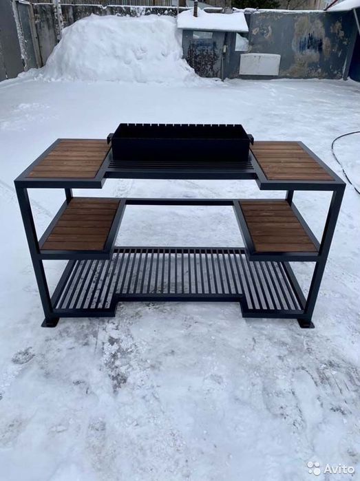 Мангал, барбекю, гриль, жарівня, дрівниця