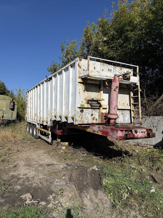 Продам самосвальный полуприцеп