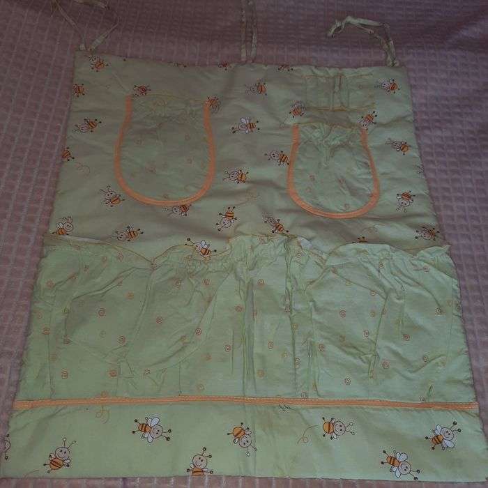 Бортики в дитяче ліжечко