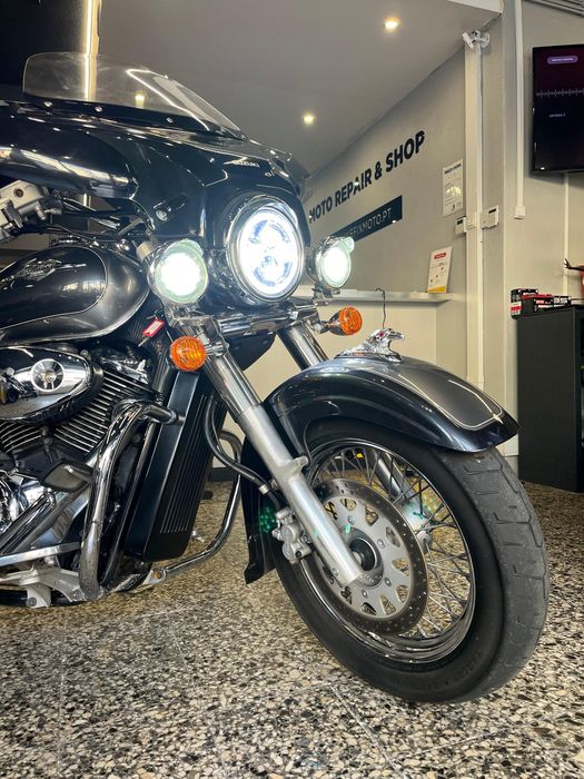 Suzuki  VL 800 Intruder em Óptimo estado.