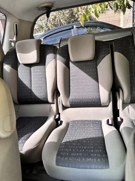 Продам Renault Scenik 2 .