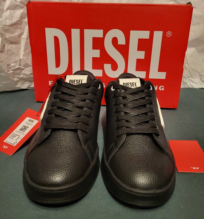 Piękne unikatowe buty Diesel S-Athene Low - rozmiar 42 - Niedostępne