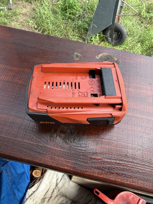 Bateria hilti b22/ 4.0Ah sprawna 2022
