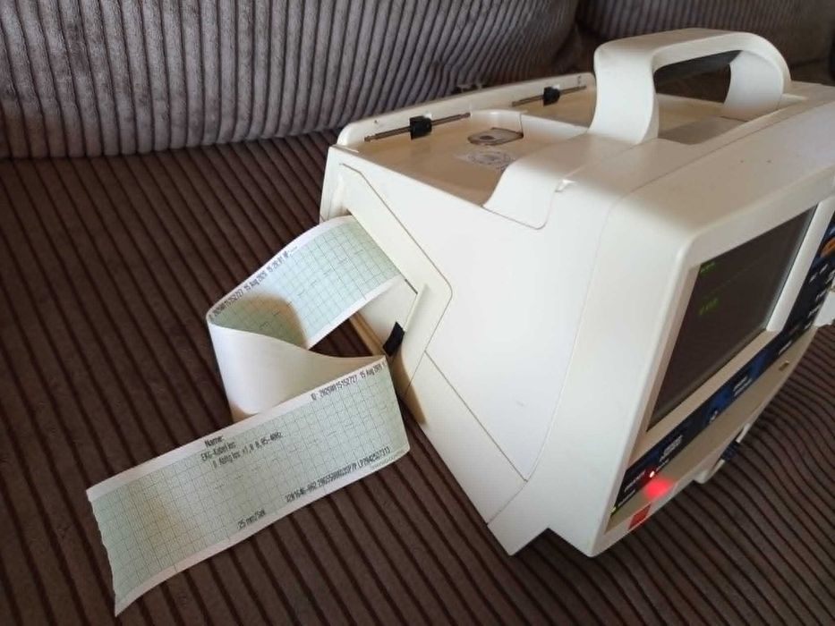 Defibrylator Physio Control Lifepak 20e ( 2014r )