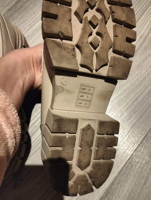 Mokasyny rozmiar 38 Sinsay