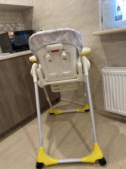 Стільчик для годування Chicco Polly