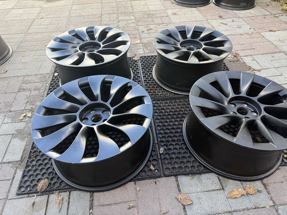 Диски tesla y tesla 3 perfomance r21 r20 поштучно