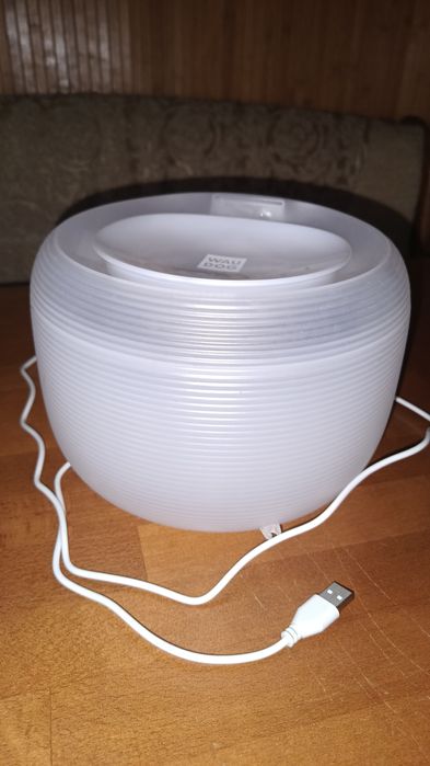 Поїлка-фонтан для кішок і собак